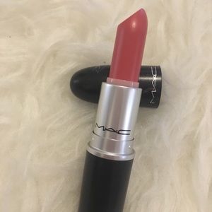 Mac Runway Hit Lipstick 💄